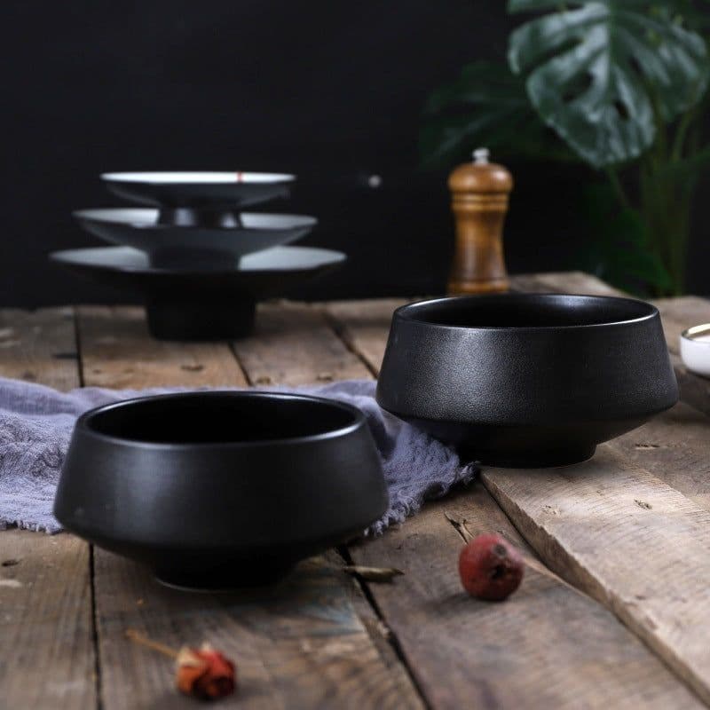image-Commercial Ramen Noodles In Ceramic Frosted Bowl Bowl