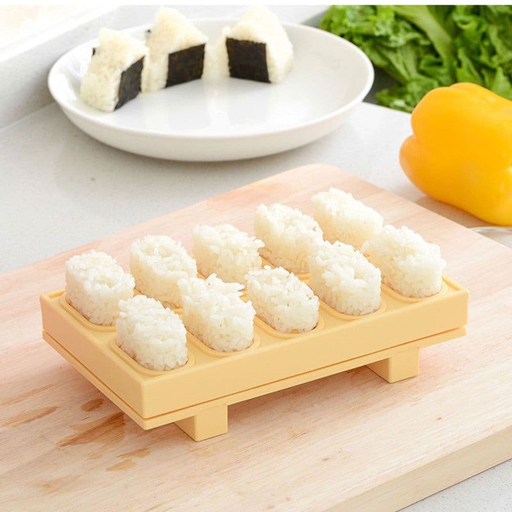 image-The Warship Sushi Mold Is Made By Using One Body Molding To Make Sushi Tool Set