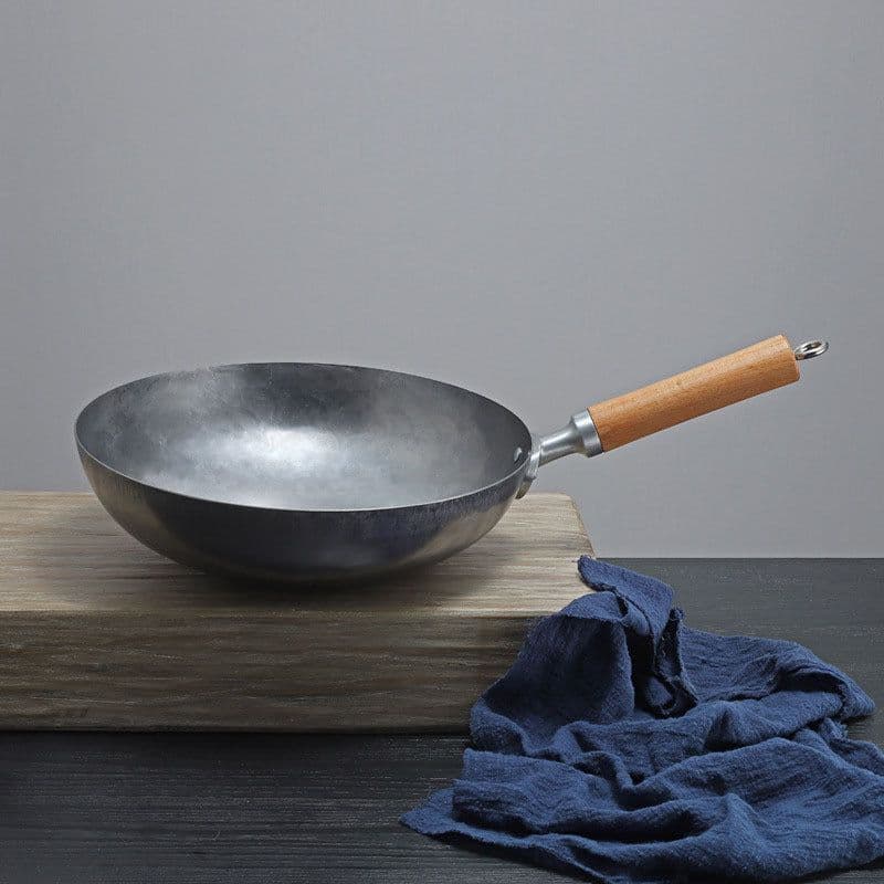 image-Silver White Handmade Iron Pan Old-fashioned Iron Pan Household Lightweight Carbon Steel Wok Uncoated Non-stick Pan
