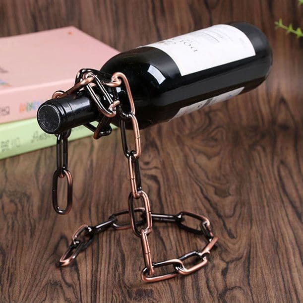 image-Suspended Wrought Iron Chain Red Wine Shelf Wine Bottle Decoration European Style