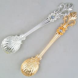 image-Creative Retro Pattern Alloy Stirring Dessert Spoon