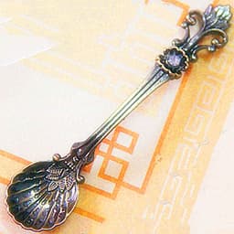 image-Creative Retro Pattern Alloy Stirring Dessert Spoon