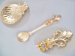 image-Creative Retro Pattern Alloy Stirring Dessert Spoon