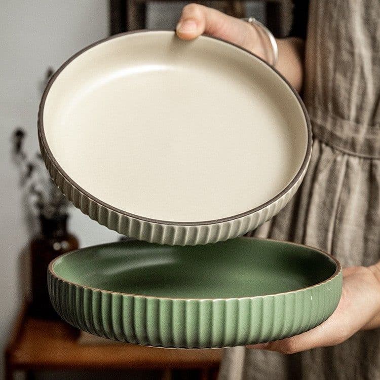 image-Vintage Ceramic Stir-fry Plate Salad Plate Slightly Concealer
