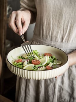 image-Vintage Ceramic Stir-fry Plate Salad Plate Slightly Concealer