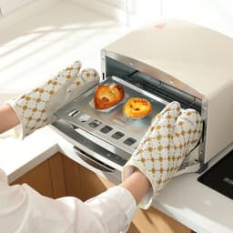 image-Anti-Scalding Microwave Cotton Non-Slip Insulation Gloves Oven Mitts Kitchen Heat Resistant Thickened Cotton Heat Insulation Microwave Oven Oven Anti Scalding Household Gloves Baking Tools