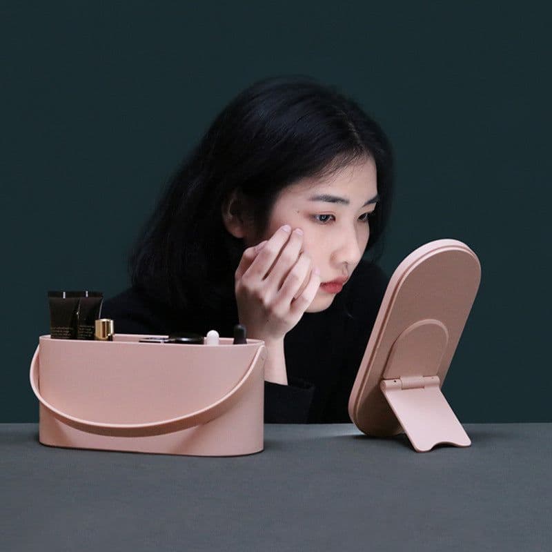image-Creative Mini Muid Portable Make-Up Box Led Rechargeable Make-Up Mirror Night Light Travel Make-Up Desktop Make-Up Mirror