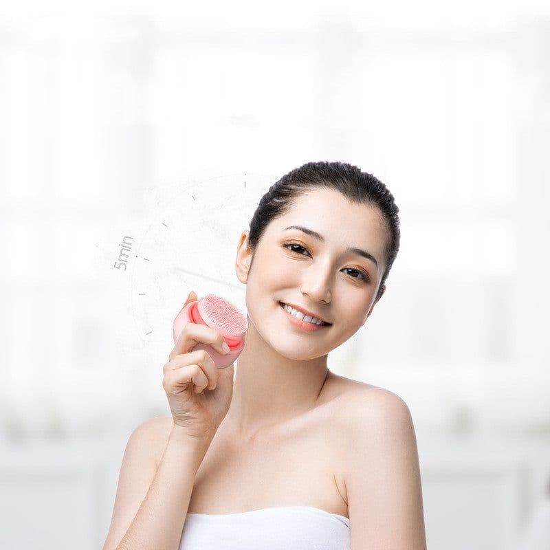 image-Ultrasonic Facial Cleansing Device Facial Washing Device Rechargeable Beauty Device