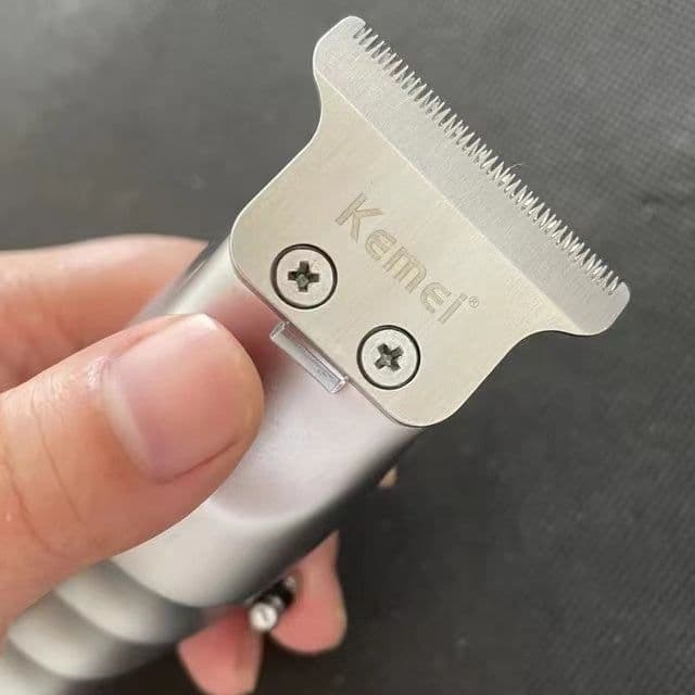 image-Barber Scissors LCD Display Oil Head Engraving Scissors