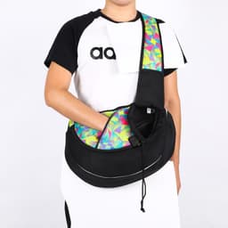 image-Carrying Pets Bag Women Outdoor Portable Crossbody Bag For Dogs Cats Pet Products