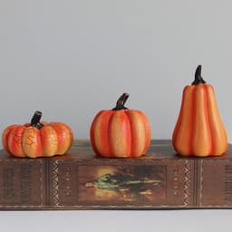 image-New Halloween Pumpkin Lantern Simulation Pumpkin LED Candle Lamp Resin Luminous Pumpkin