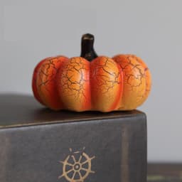 image-New Halloween Pumpkin Lantern Simulation Pumpkin LED Candle Lamp Resin Luminous Pumpkin