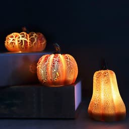 image-New Halloween Pumpkin Lantern Simulation Pumpkin LED Candle Lamp Resin Luminous Pumpkin