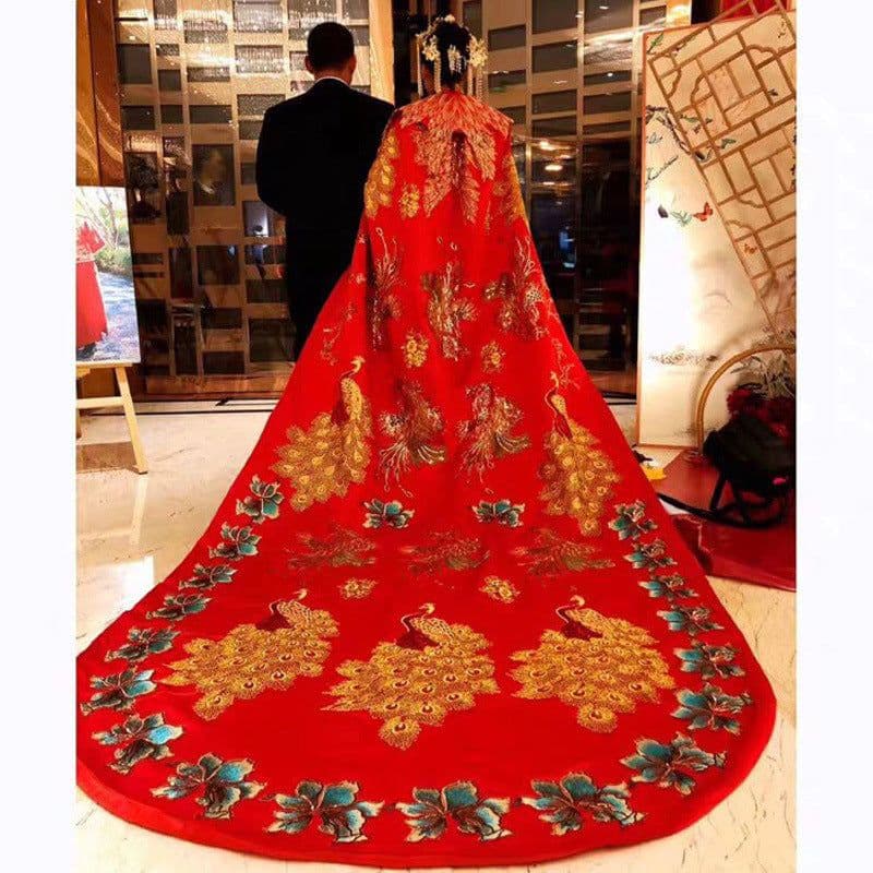 image-Ancient Xiuhe Dress Tailing Big Cloak Wind Chinese Wedding Dress Women