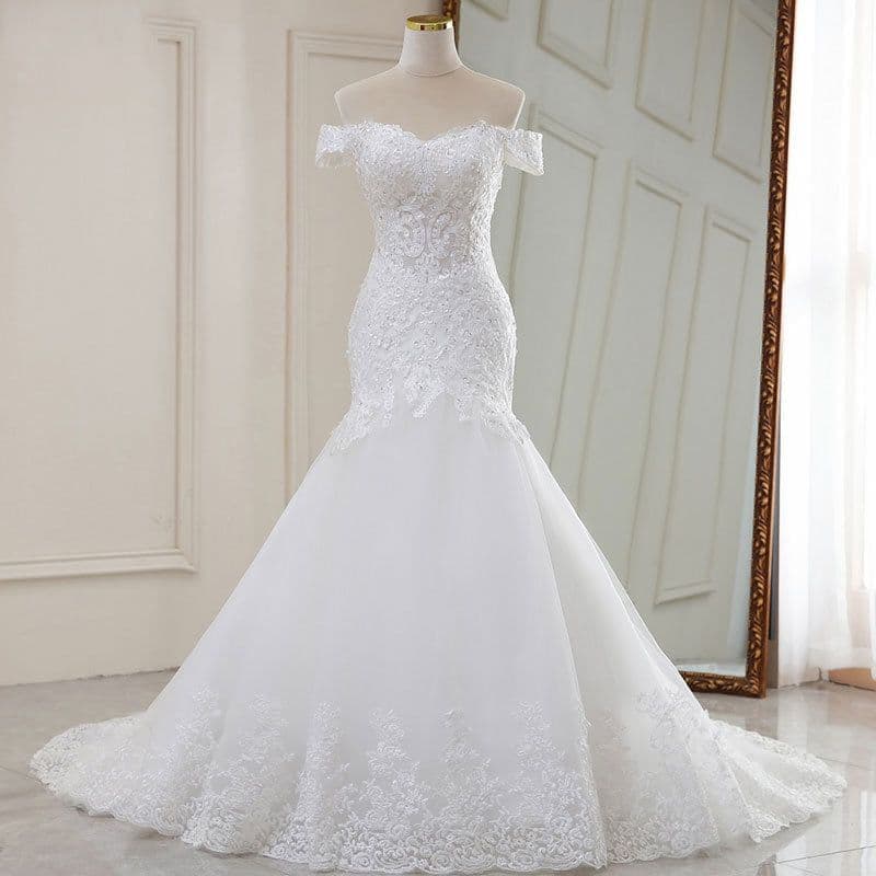 image-High Waist White Temperament Dream Lace Mid-waist Long Tail V-neck Wedding Dress