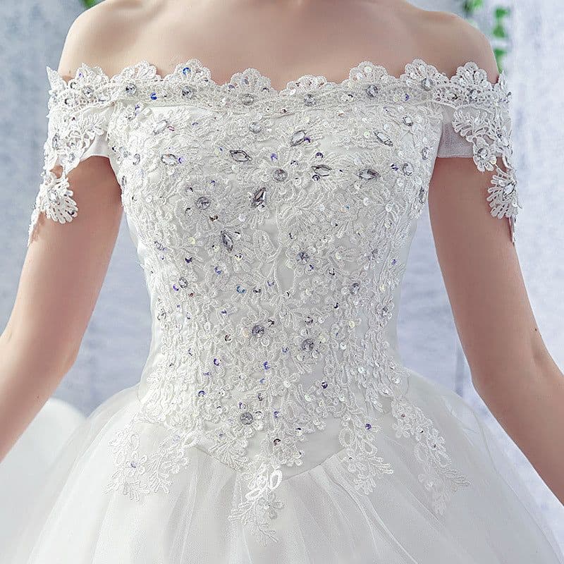 image-Wedding Dress Bride One-shoulder Trailing French Veil Hepburn Female