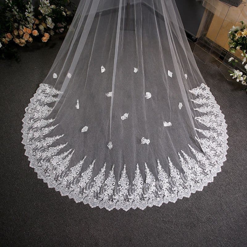 image-Lace Lace Wedding Dress Trailing Bridal Headdress