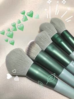 image-13 Makeup Brushes Green Beauty Quick-drying Set Super Soft Blush Loose Powder