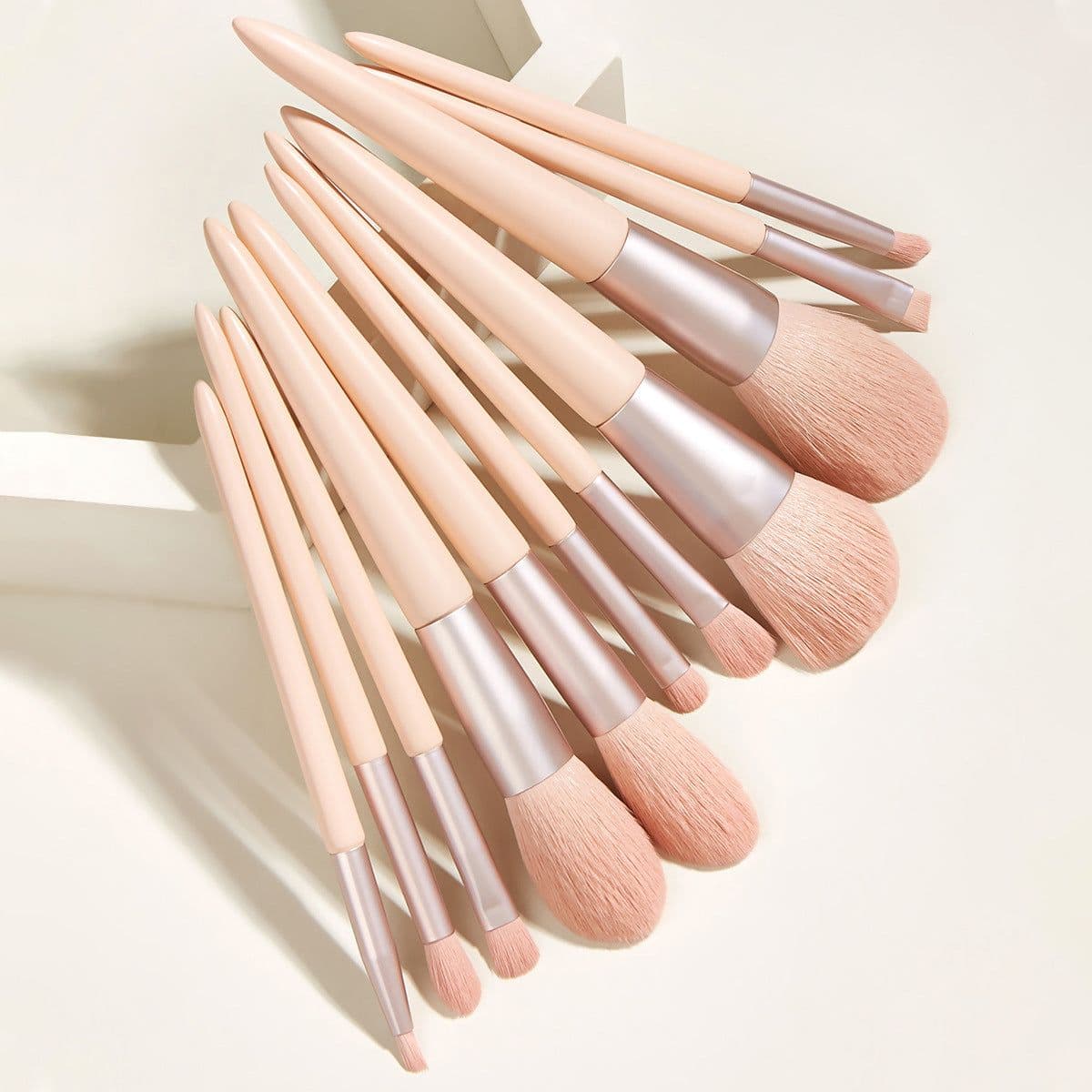 image-11 Makeup Brushes Concubine Smile Tool Set