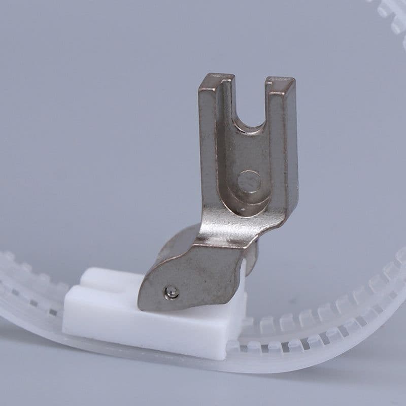 image-Apron Presser Foot Roller Presser Foot For Leather Belt Presser Foot