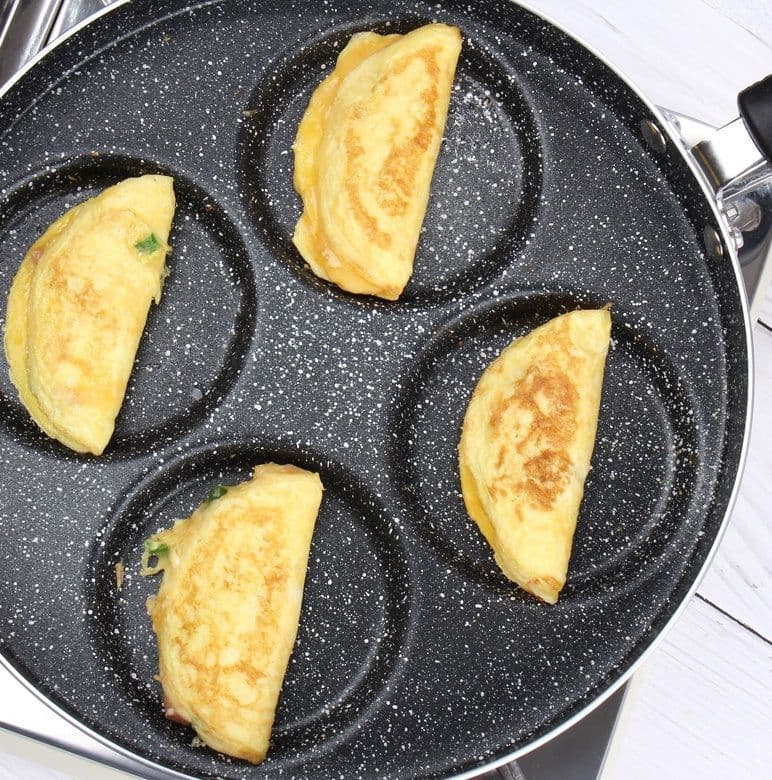 image-Egg Frying Pan Nonstick Pancake Pans 4-Cups Cookware Pancake Pan Egg Pan Suitable For Gas Stove