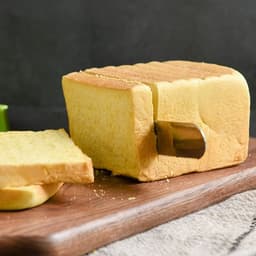 image-Bakerdream Stainless steel Serrated bread knife Bread Cutting Knives Toast Slicing Knives Cake Slicer Pastry Biscuit Cutter Bakin