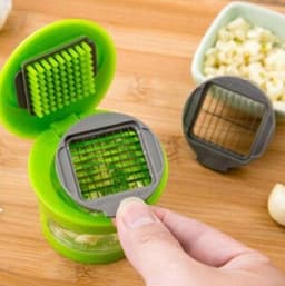 image-Multifunction Hand Garlic Juicer Garlic Crusher Grinder Slicer Cutter Chopper Vegetable Tools Kitchen Gadgets