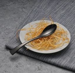 image-4PCS Set Black Stainless Steel Cutlery Korean Dinnerware Set Gifts Mirror Polishing Silverware Sets Scoop Knife and Fork Sets