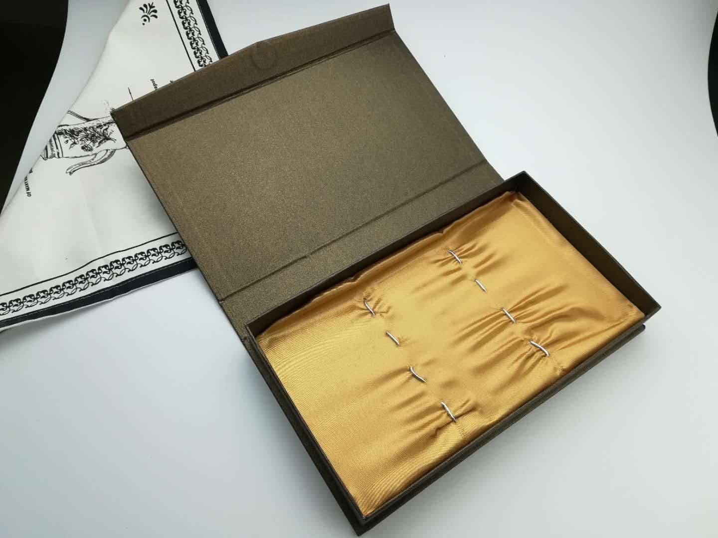 image-Stainless steel gold plated colorful knife and fork spoon set of four