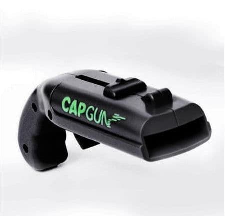 image-Can Openers Spring Catapult Launcher Gun Shape Bar Tool Drink Opening Shooter Beer Bottle Opener Creative