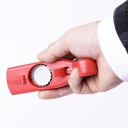 image-Can Openers Spring Catapult Launcher Gun Shape Bar Tool Drink Opening Shooter Beer Bottle Opener Creative