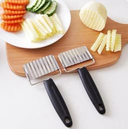 image-Wavy Edged Stainless Steel Vegetable Slicer Potato Cutter