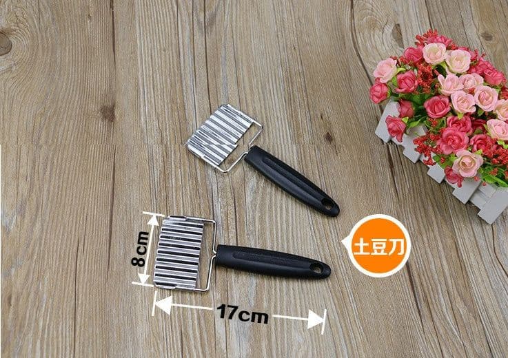 image-Wavy Edged Stainless Steel Vegetable Slicer Potato Cutter