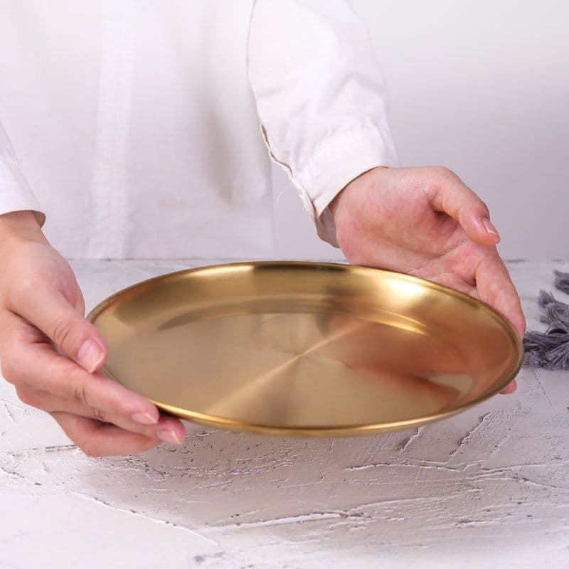 image-Retro Metal Round Tray Stainless Steel Snack Fruit Tray Jewelry Storage Tray European Style Dinner Plates