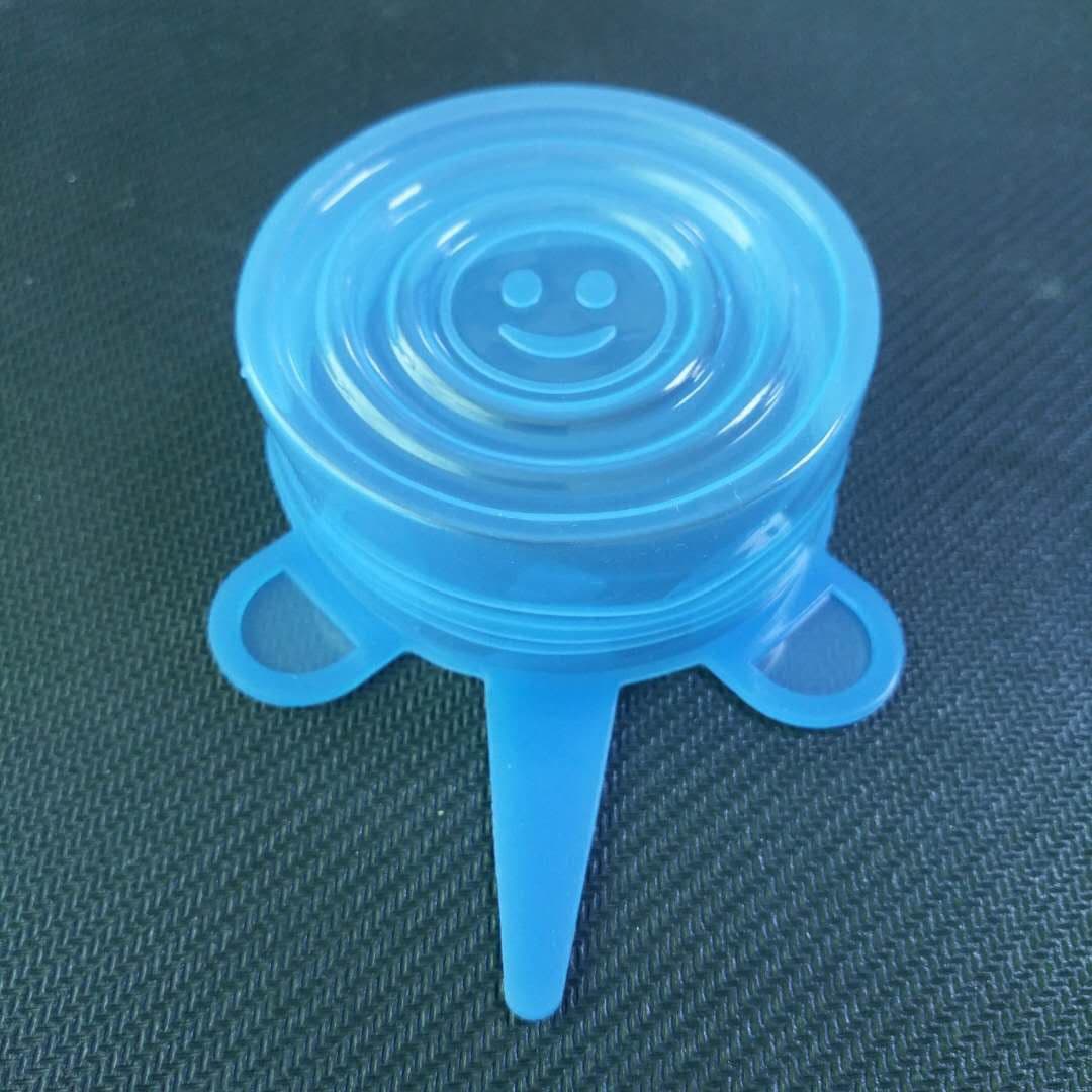image-The 6-piece set of multi-functional silicone lid can be stretched to seal the fruit and vegetable lid