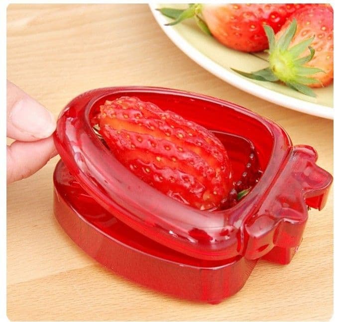 image-Red Strawberry Slicer Plastic Fruit Carving Tools Salad Cutter Berry Strawberry Cake Decoration Cutter Kitchen Gadgets