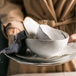 image-Irregular ceramic tableware