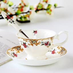 image-Ceramic plates and cups