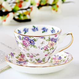 image-Ceramic plates and cups
