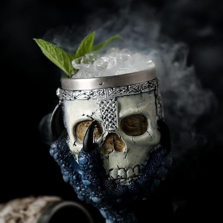 image-Horrible Resin Stainless Steel Design Wine Glass Horror Cup Skull Goblet Perfect Gift Skull For Lovers Halloween Theme Parties