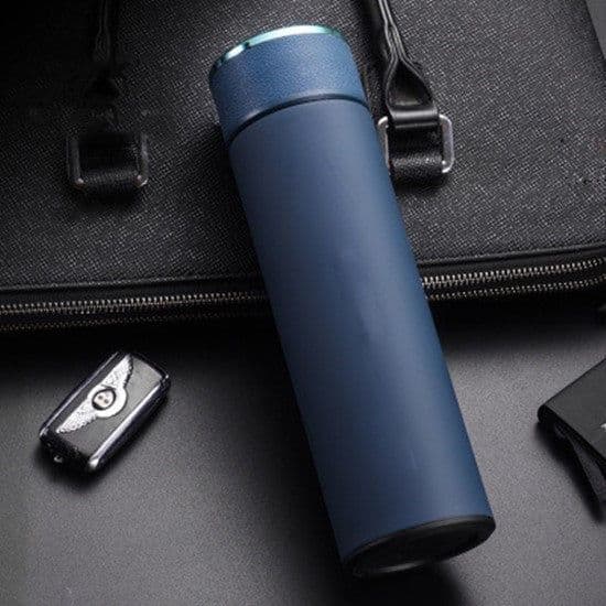 image-Business mug touch temperature measurement