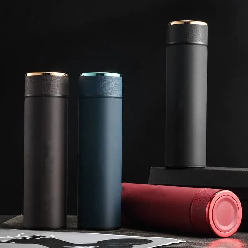 image-Business mug touch temperature measurement