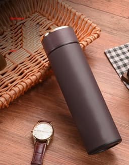 image-Business mug touch temperature measurement