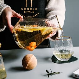 image-Geometric glass cold kettle