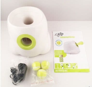 image-Dog Pet Automatic Interactive Ball Launcher