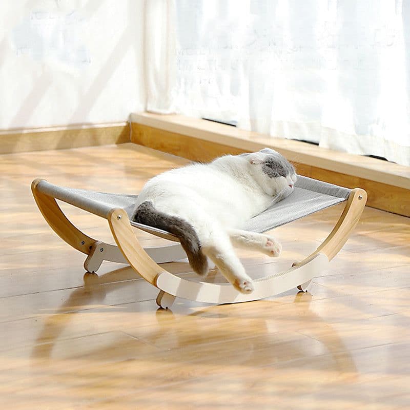 image-Solid wood cat shaker