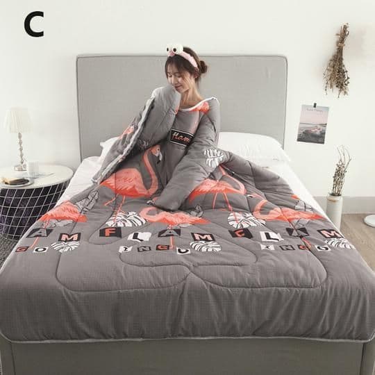 image-Winter Lazy Quilt with Sleeves