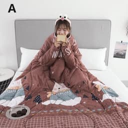 image-Winter Lazy Quilt with Sleeves