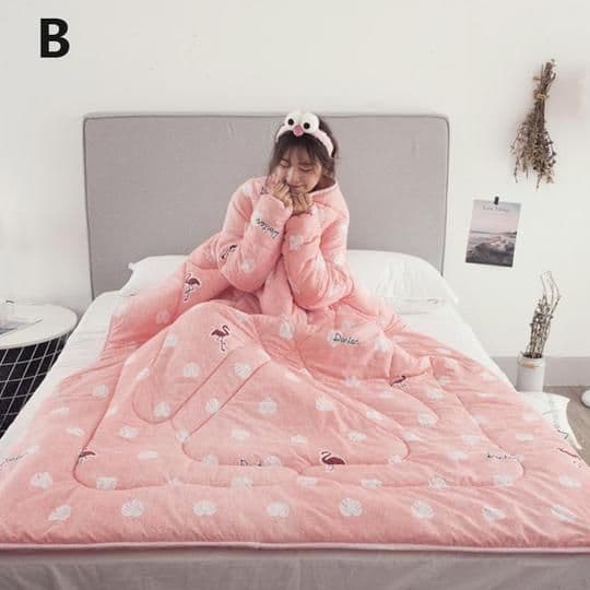 image-Winter Lazy Quilt with Sleeves