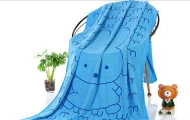 image-Manufacturers Wholesale 260 Grams Of Microfiber Printing Children's Beach Towels Than Pure Cotton Bath Towel
